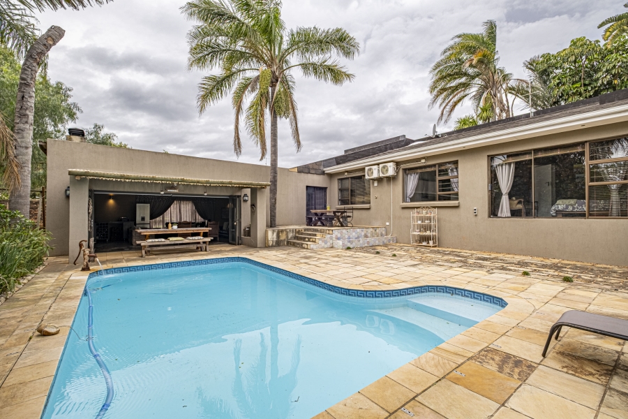4 Bedroom Property for Sale in Winterhoek Park Eastern Cape